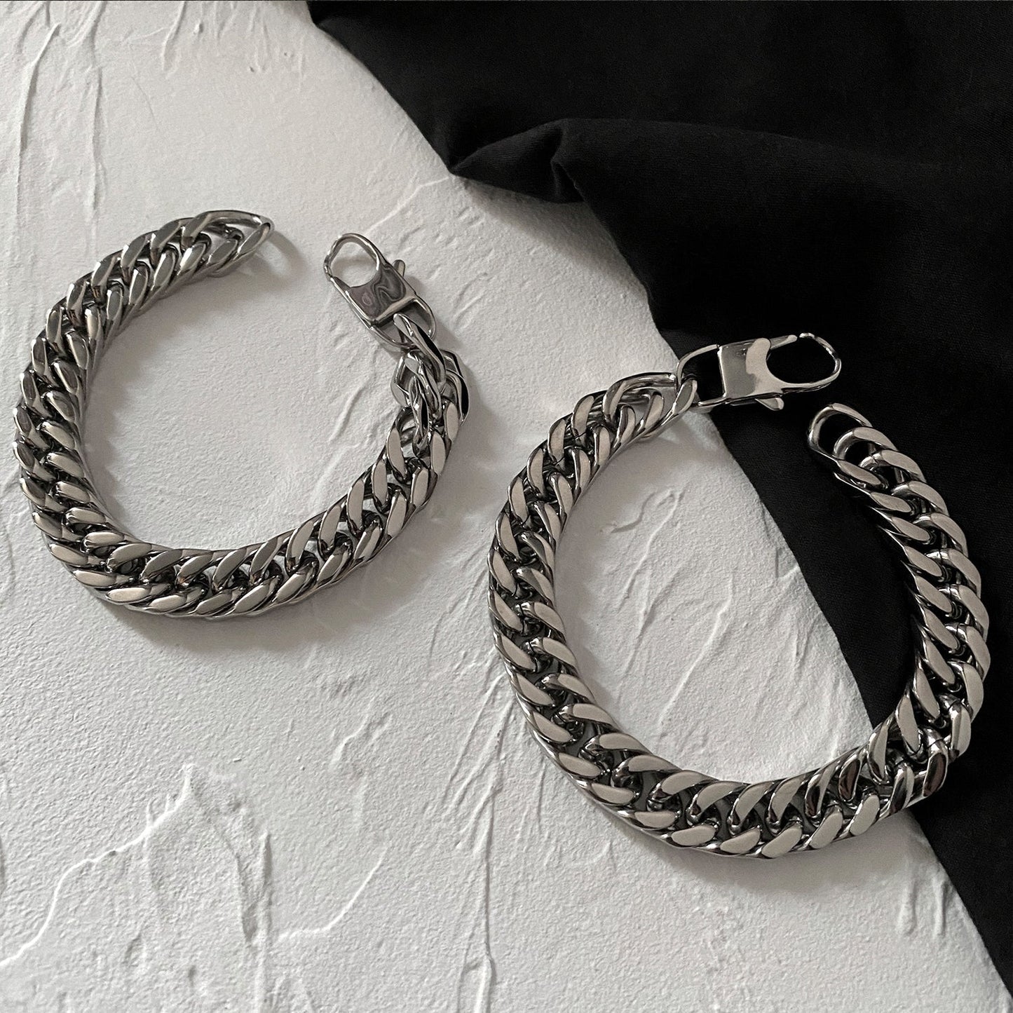 CUBAN CHAIN BRACELET 02