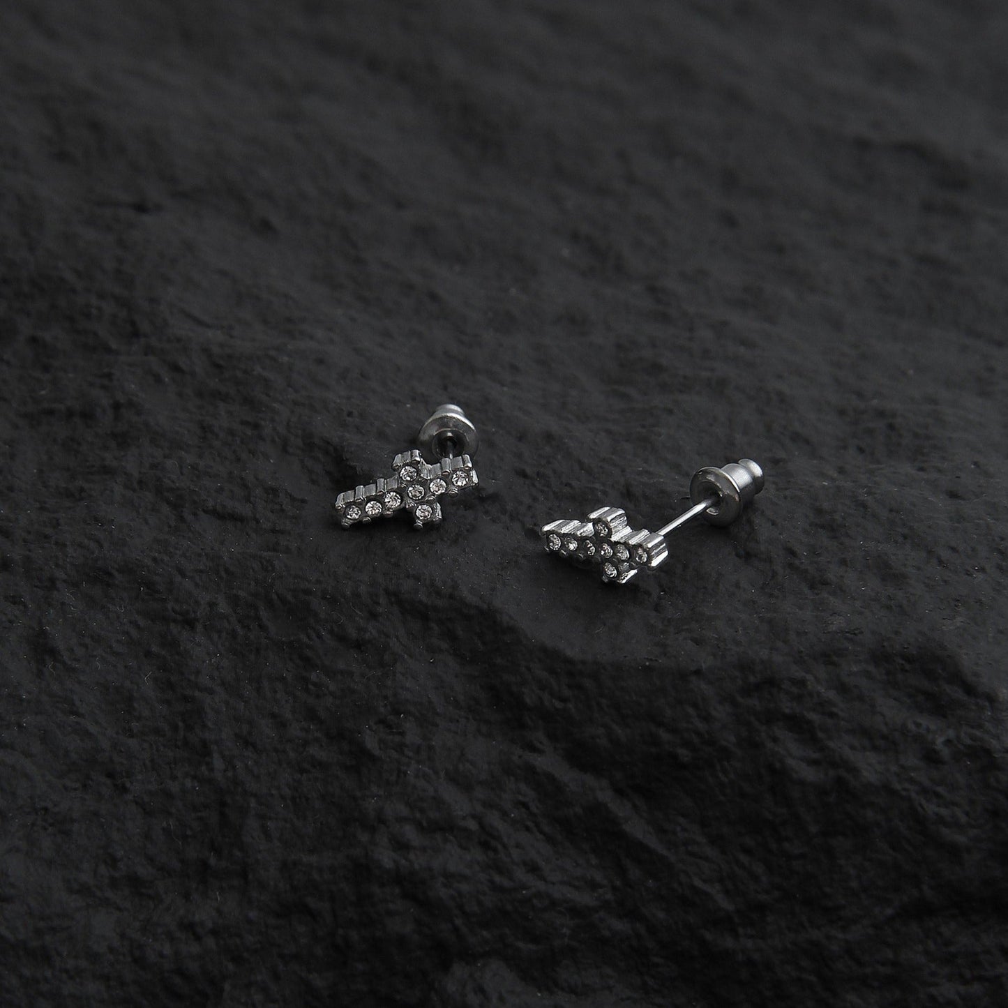 CROSS SMALL EARRING